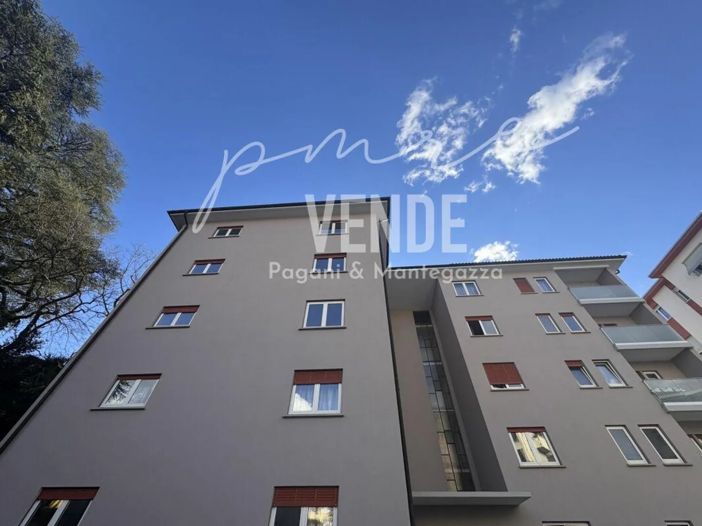MASSAGNO | UFFICIO - STUDIO MEDICO AL PIANO TERRA DI UN PALAZZINA RECENTEMENTE RISTRUTTURATA - Foto 16 di 16