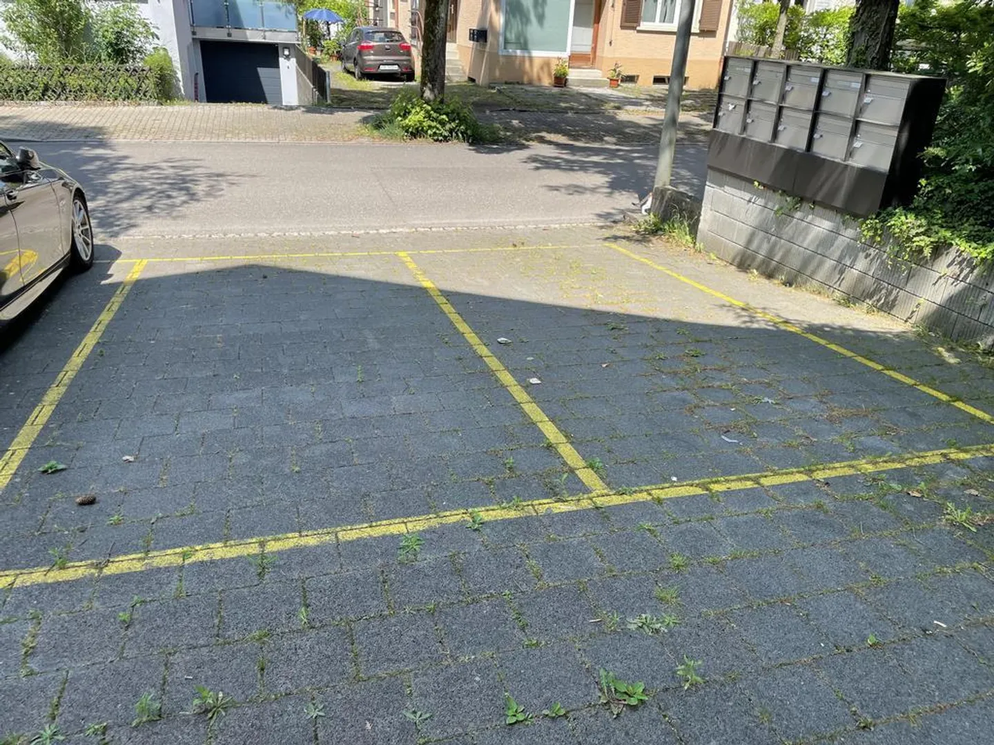 Posto auto esterno in posizione centrale a Winterthur in affitto! - Foto 1 di 1