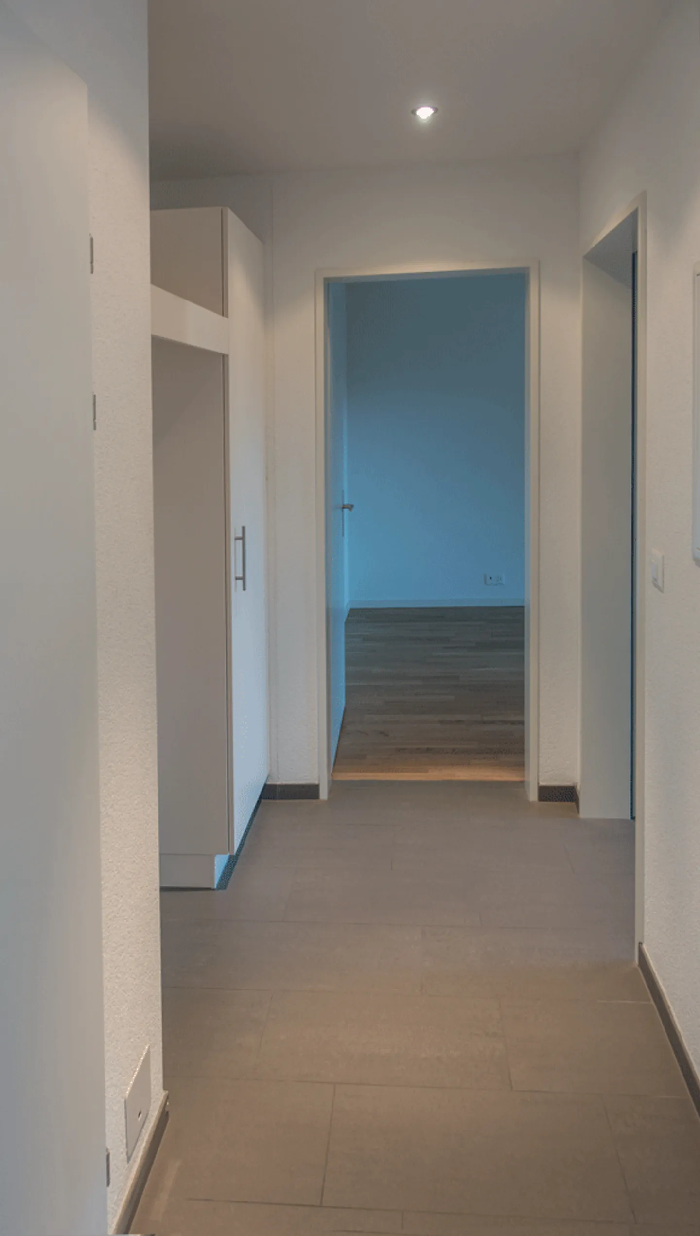 moderne Wohnung mit grossem Balkon - Foto 5 von 9