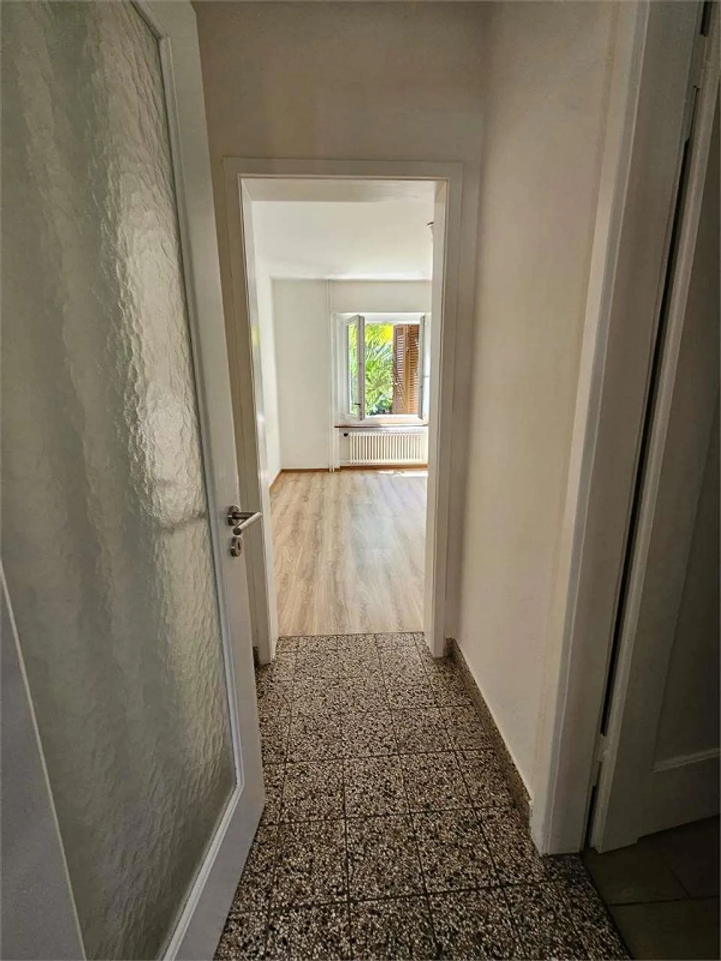 Lugano, bel appartement de 2,5 pièces avec balcon - Photo 10 sur 12