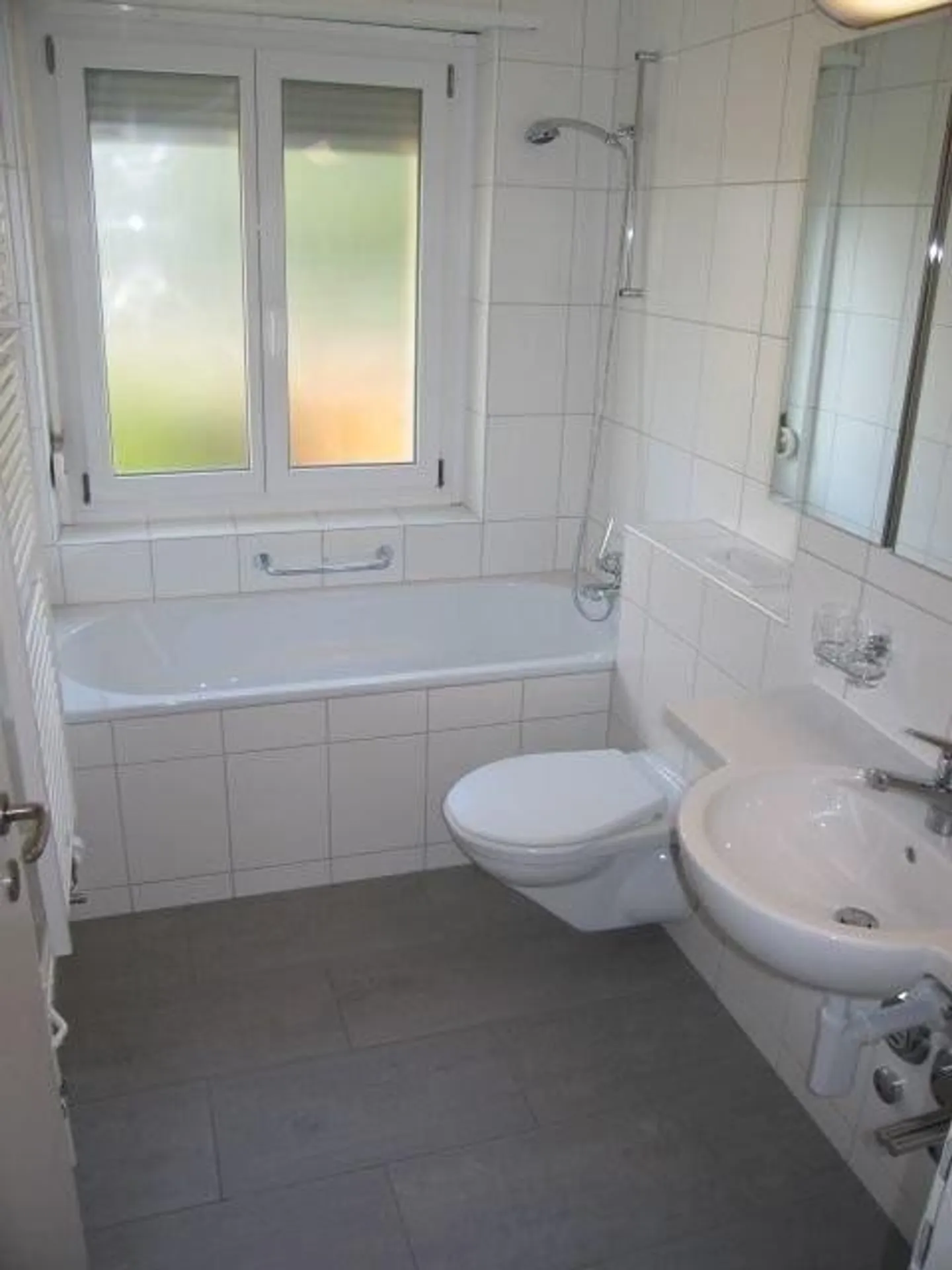 2-room apartment, ground floor middle - Photo 3 of 5