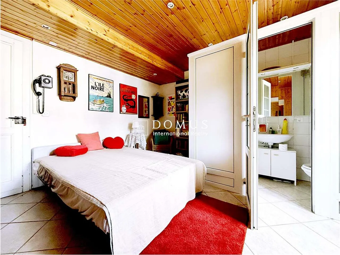 Independent house with 5 apartments, garden and garage - Photo 6 of 9