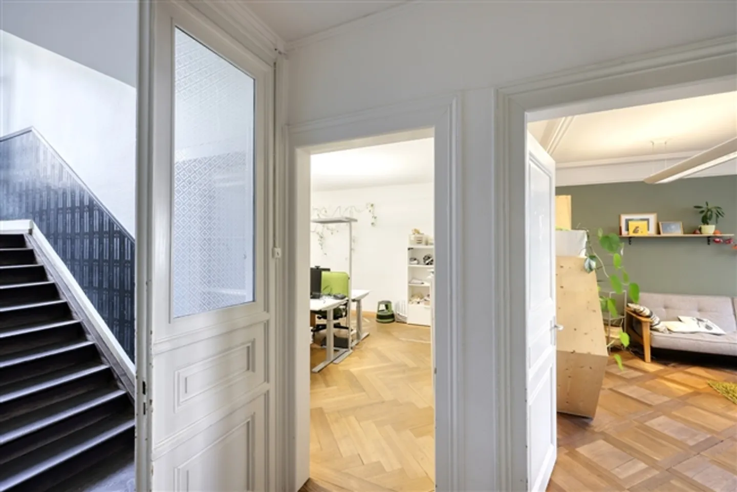 Find from the Founding Era - in the Heart of Zurich - Photo 5 of 11