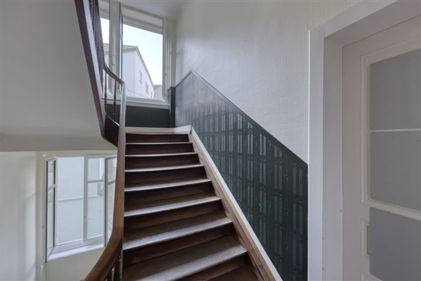 Find from the Founding Era - in the Heart of Zurich - Photo 9 of 11