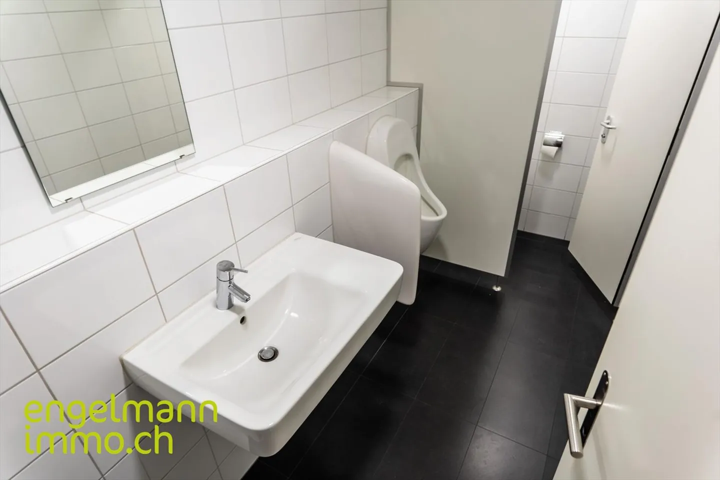 Zentrale Büroflächen von 62 m2 bis zu 282 m2 / Bureaux au centre-ville de 62 m2 à 282 m2 - Foto 10 di 11