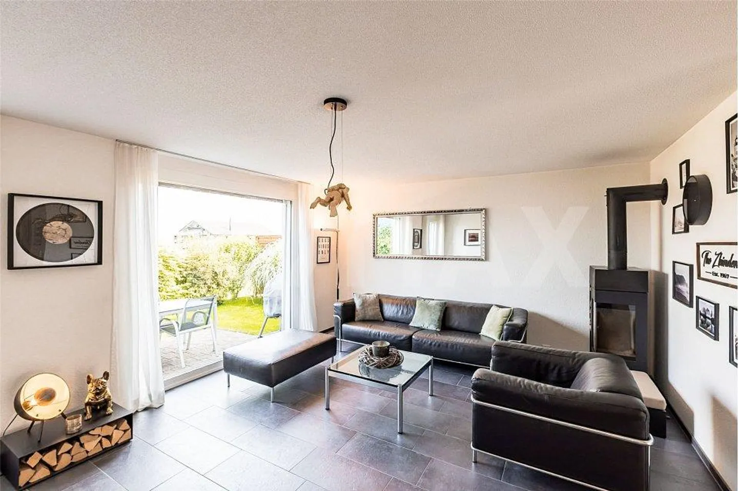 Natura pura davanti alla porta: Casa familiare moderna con vista panoramica - Foto 5 di 13