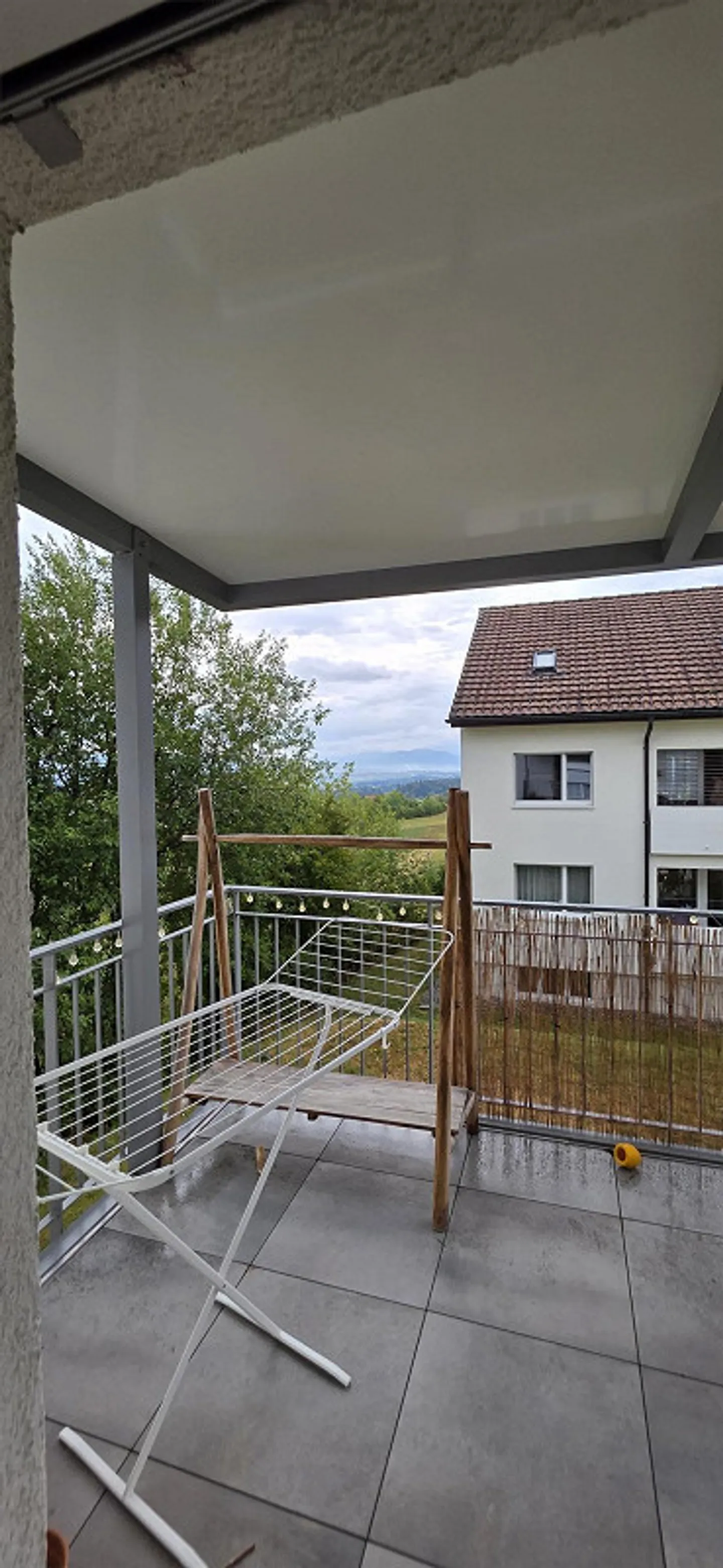 Modernes Apartment mit Balkonen - Foto 6 von 9