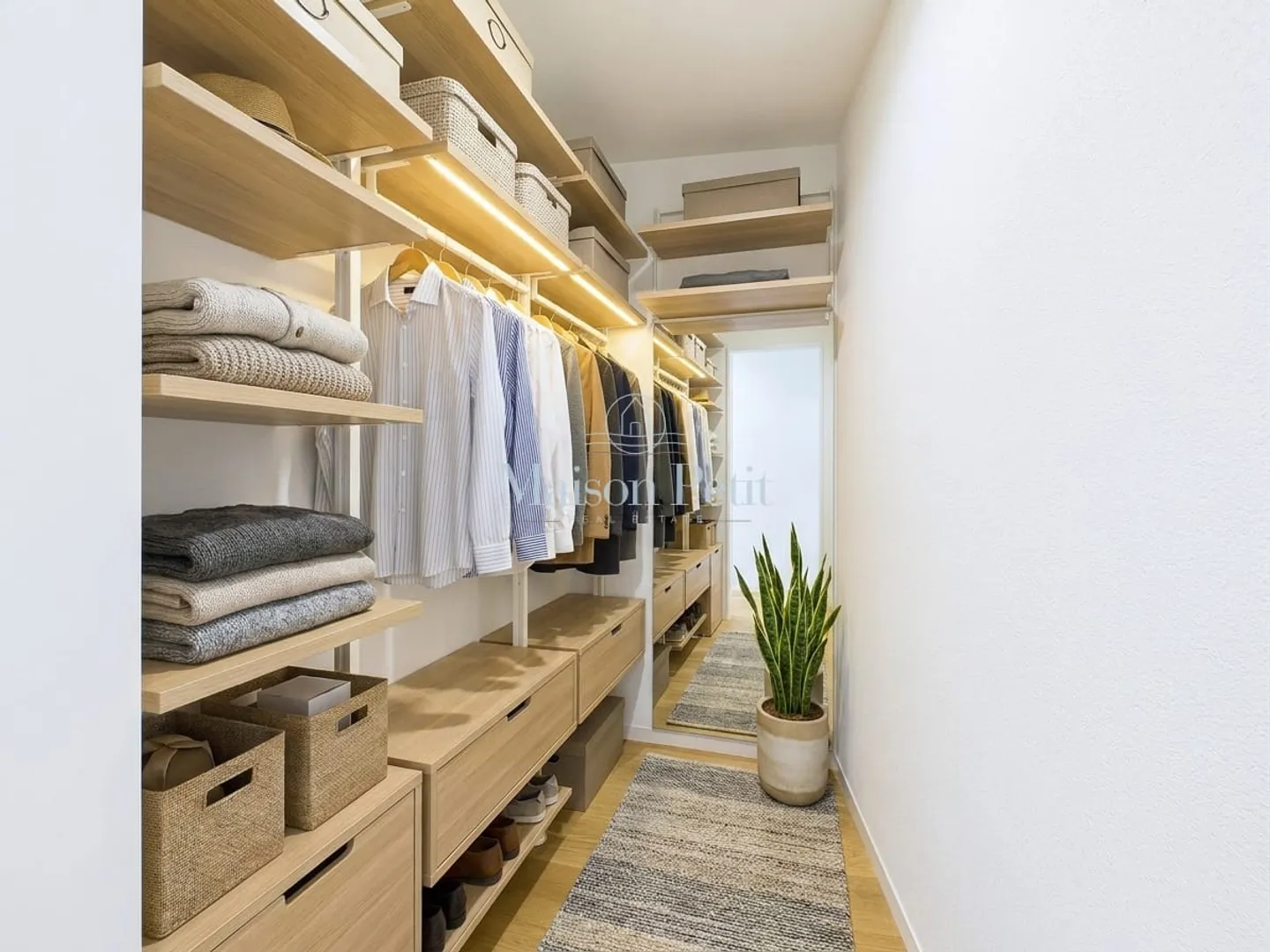 Charming 3.5-Room Apartment - Photo 9 of 11