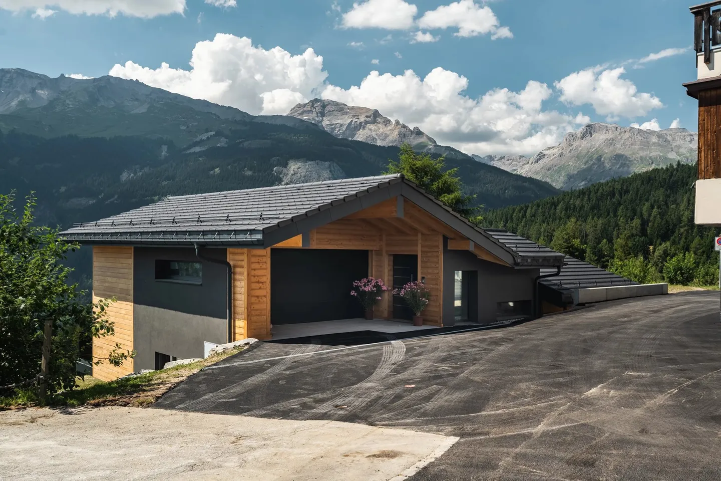 New chalet in Crans-Montana with panoramic views. - Foto 20 von 22
