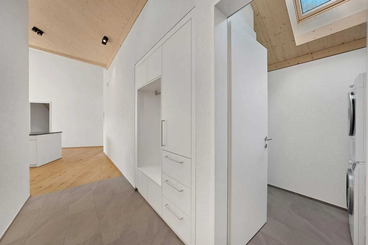 Appartement 4.5 pièces - Photo 3 sur 13