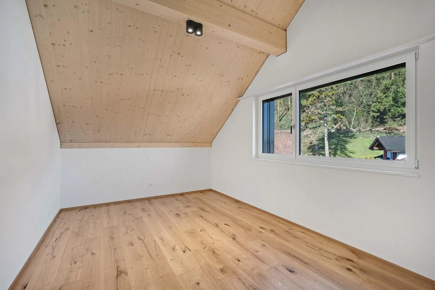 Appartement 4.5 pièces - Photo 7 sur 13