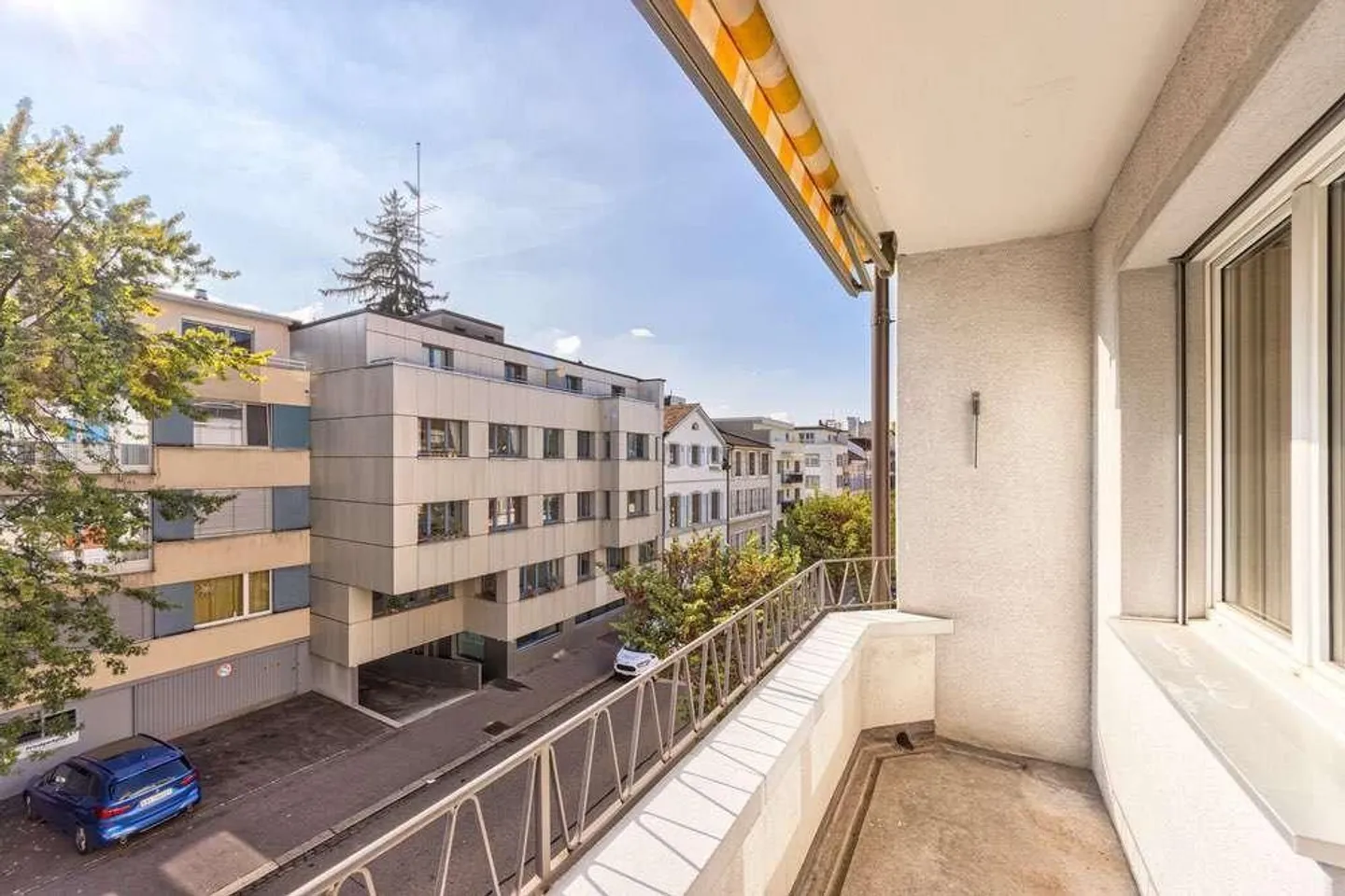 Situé au centre - près du Spalentor et de l'université - Photo 6 sur 6