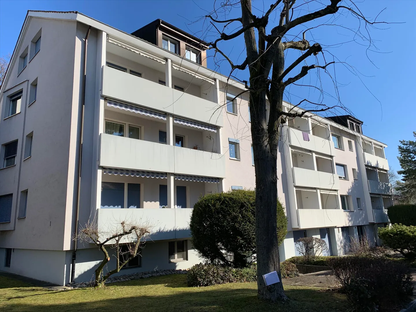 Appartement dans la belle Münchenstein - LOUER SANS CAUTION - - Photo 1 sur 5
