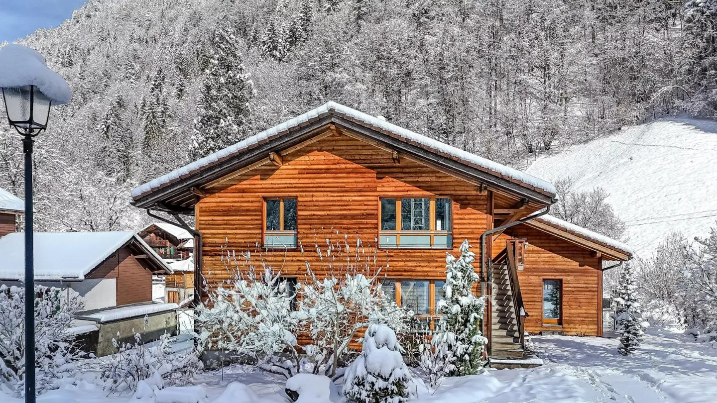 Edificio di reddito? Les Plans-sur-Bex - Foto 2 di 7