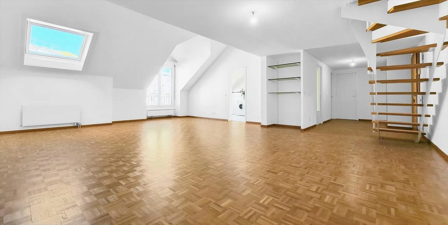 Apartment - Photo 8 of 15