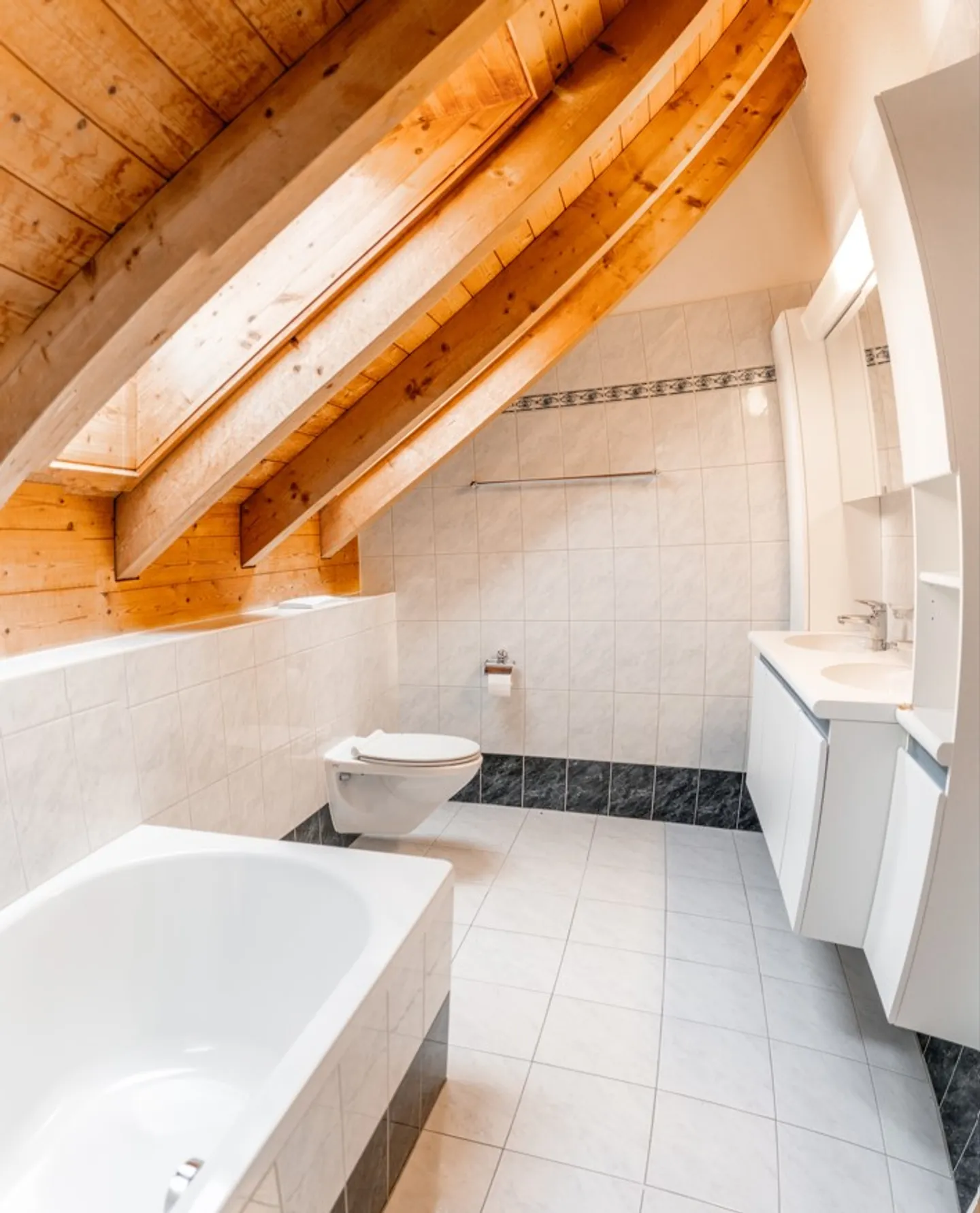 Charmantes Doppeleinfamilienhaus - Foto 15 von 33