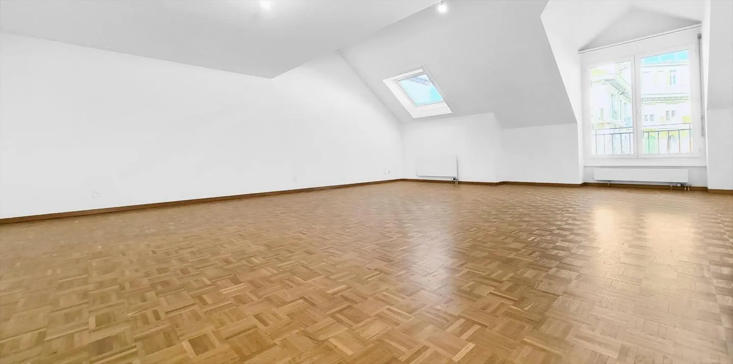 Apartment - Photo 9 of 15