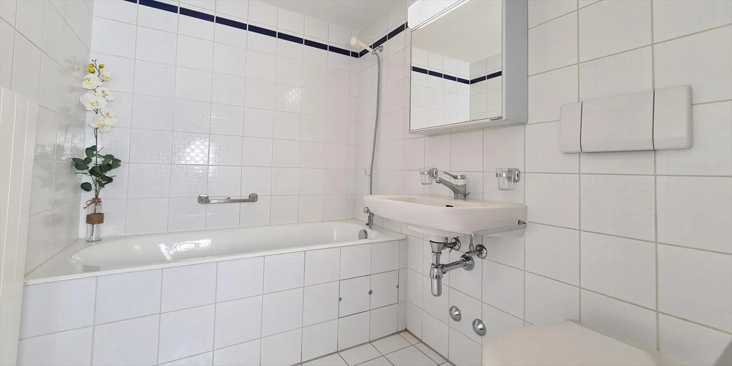 Apartment - Photo 15 of 15