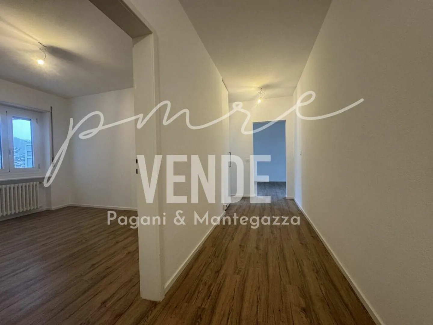 MASSAGNO | UFFICIO PROFESSIONALE CON 5.5 STANZE | RISTRUTTURATO - Foto 4 di 8