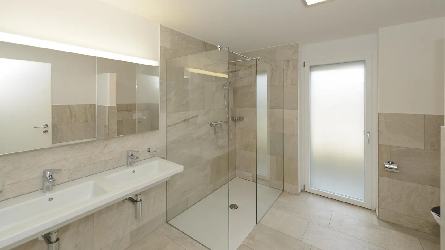 Gepflegter 4 ½-Zimmer Doppelhausteil an ruhiger Lage - Photo 10 sur 13