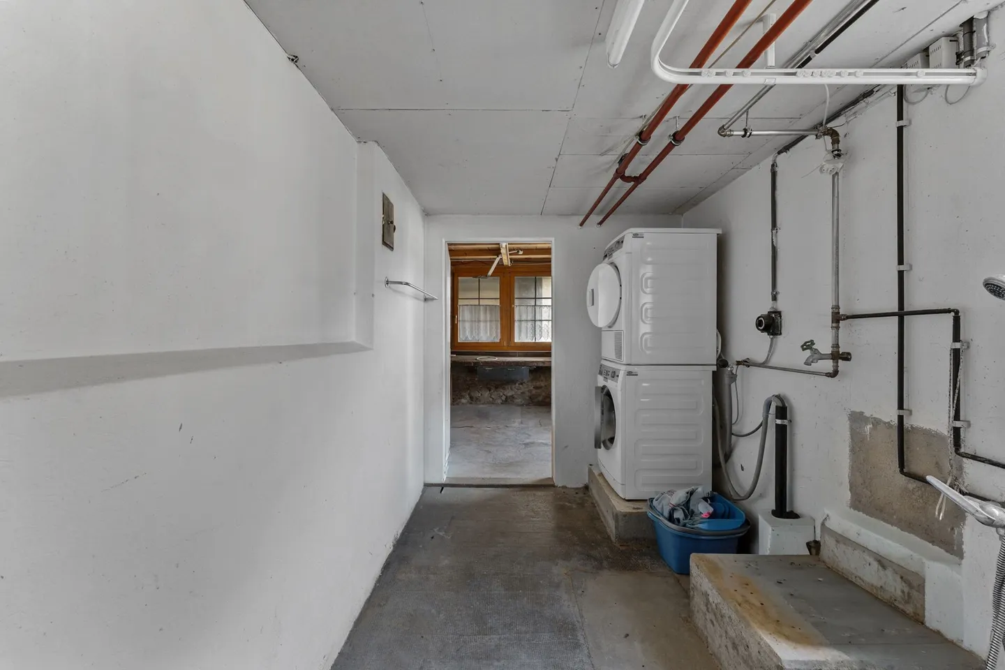 Two-family house / single-family house with apartment - Photo 20 of 30