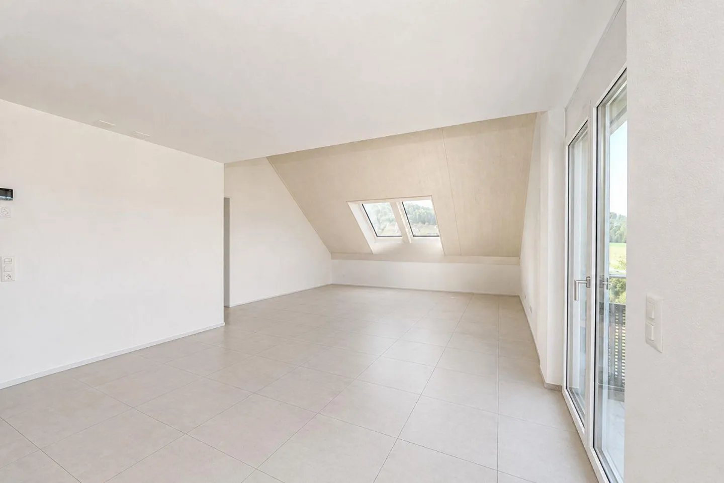 Spacious Duplex Apartment in Elgg - Photo 7 of 15