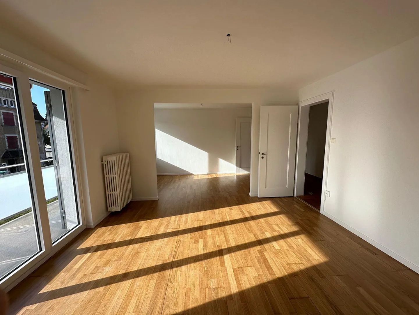 3-room apartment on the 1st floor for rent in 8304 Wallisellen - Photo 3 of 8