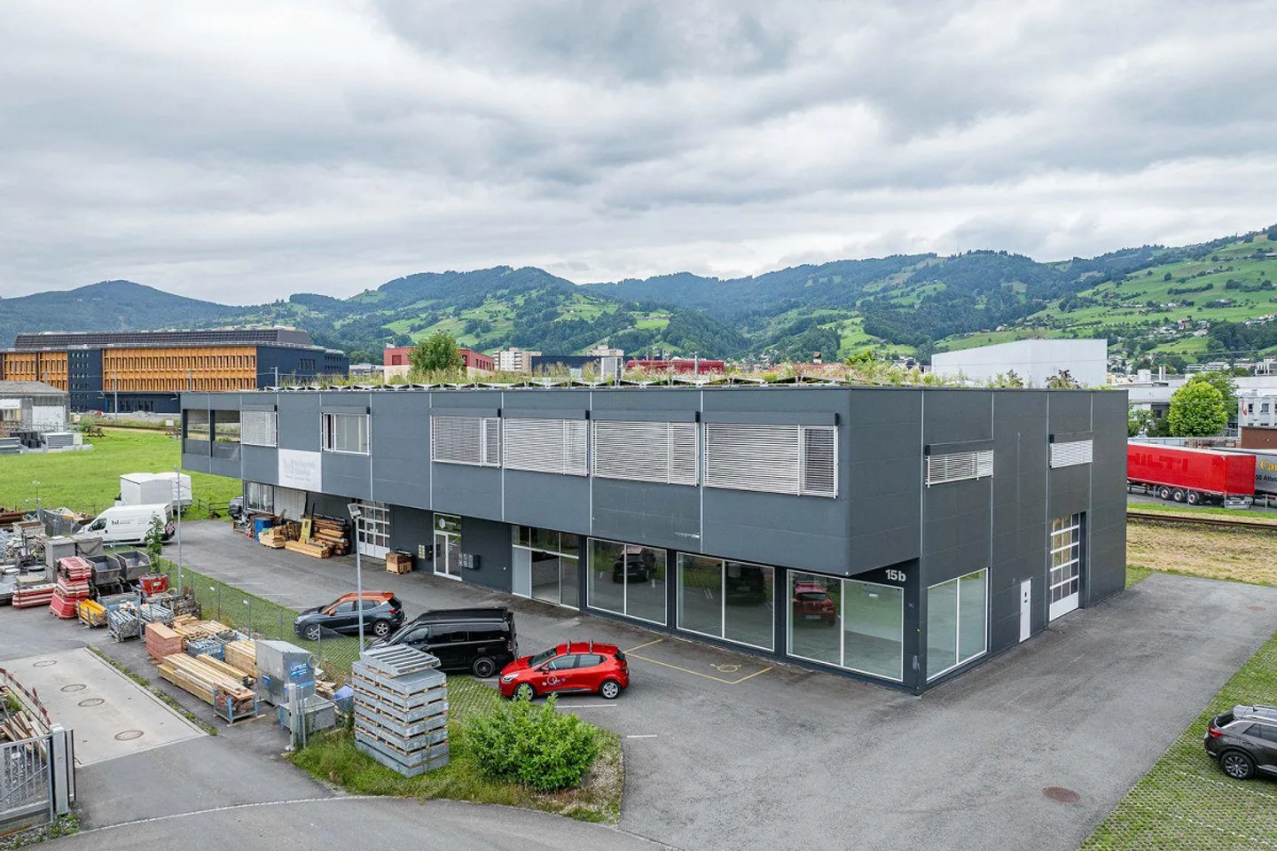 Flexible Office Spaces in Säntis - Photo 2 of 5