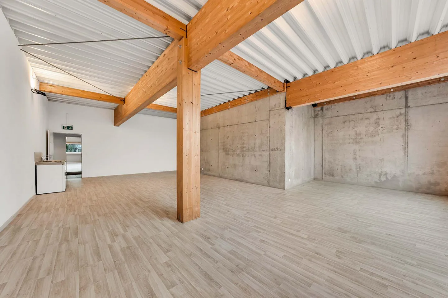 Flexible Office Spaces in Säntis - Photo 4 of 5