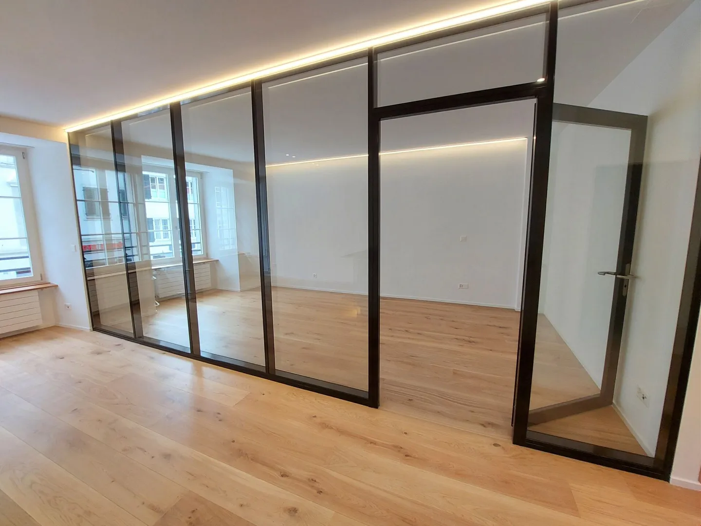 Renovated apartment for rent - Photo 6 of 9