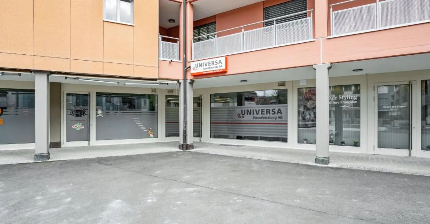 Locaux commerciaux (91m2) - Photo 2 sur 7