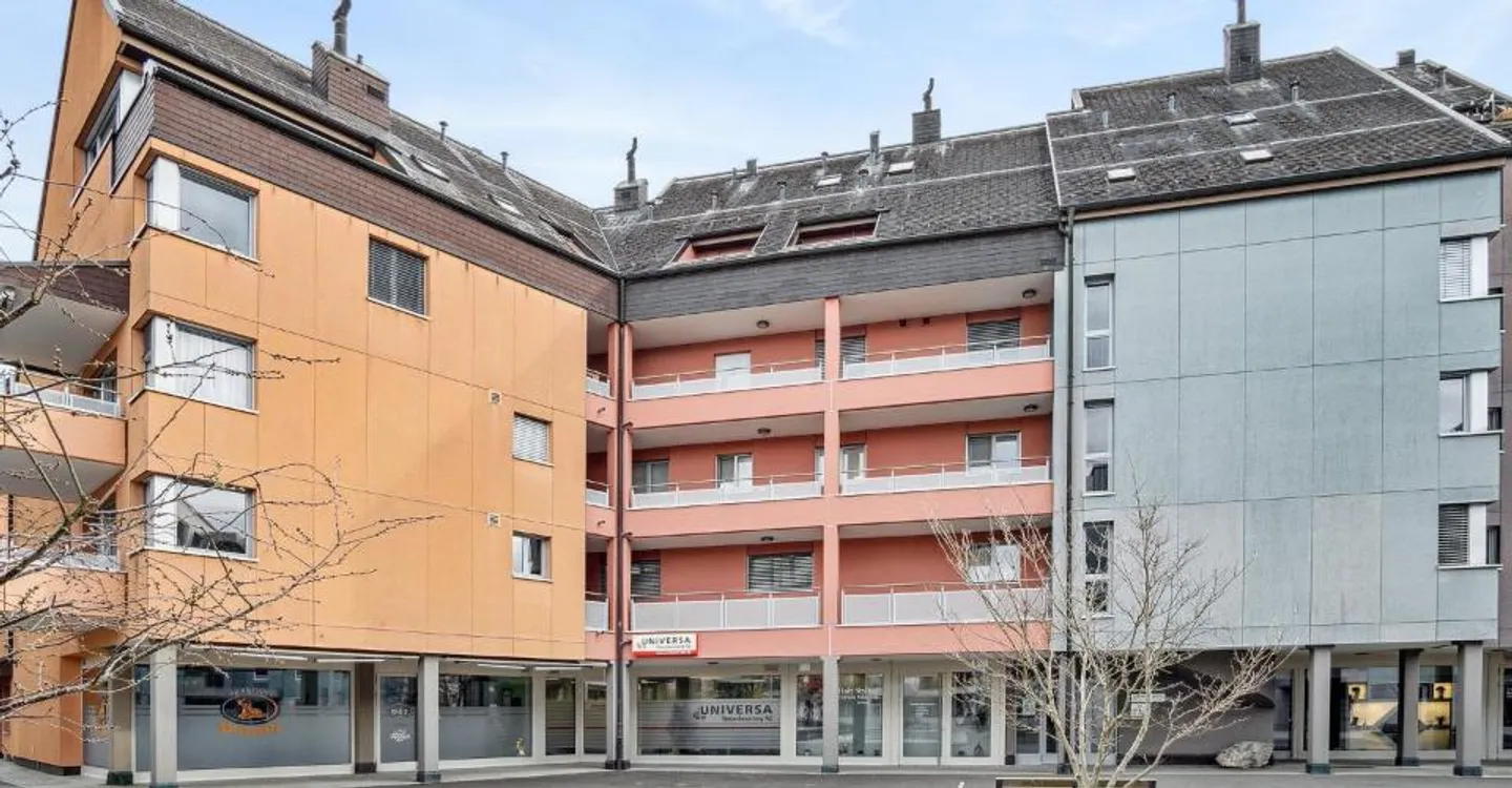 Locaux commerciaux (91m2) - Photo 1 sur 7
