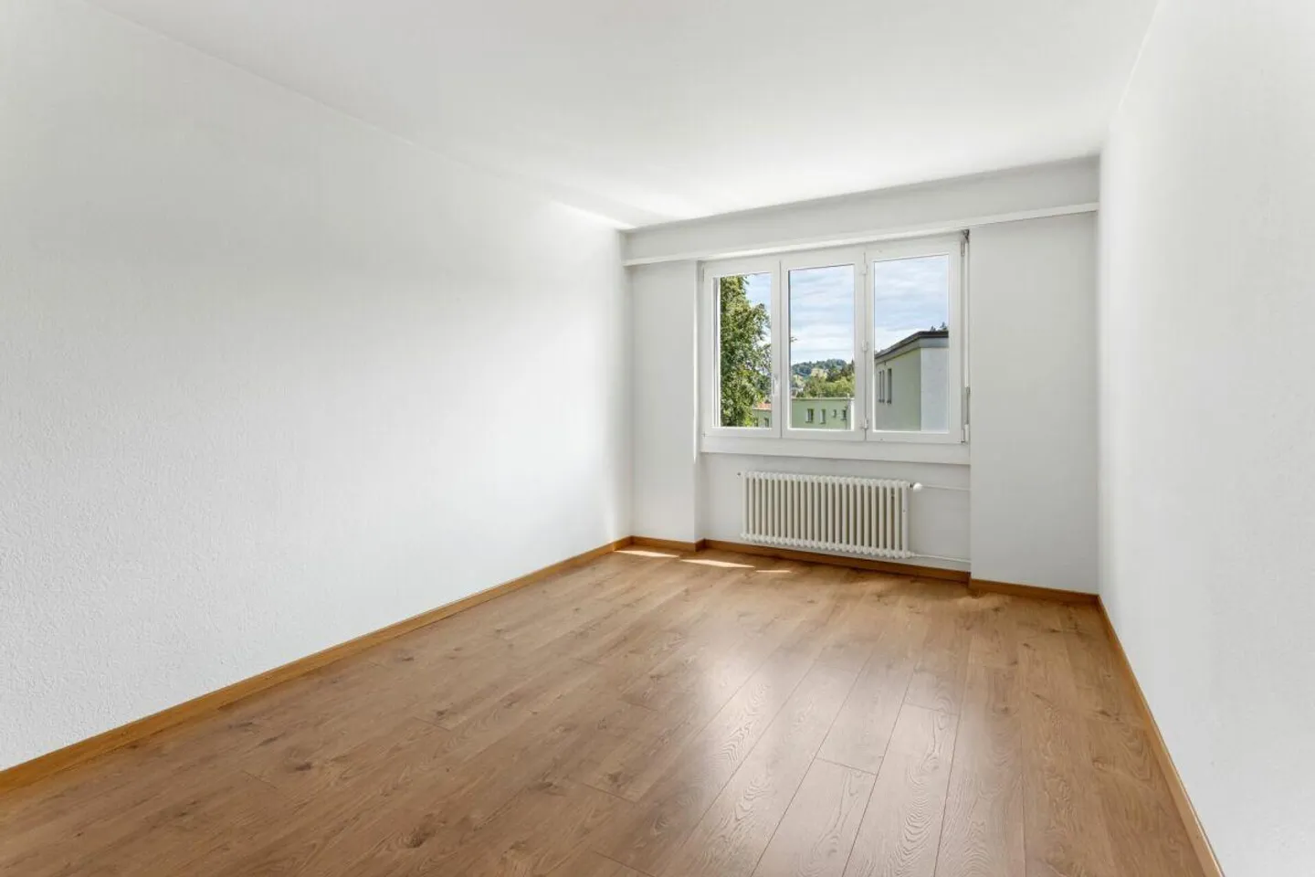 Affordable 4.5-room apartment - quietly located and in green surroundings - Photo 10 of 15