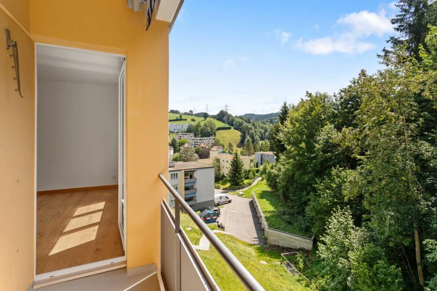 Affordable 4.5-room apartment - quietly located and in green surroundings - Photo 13 of 15
