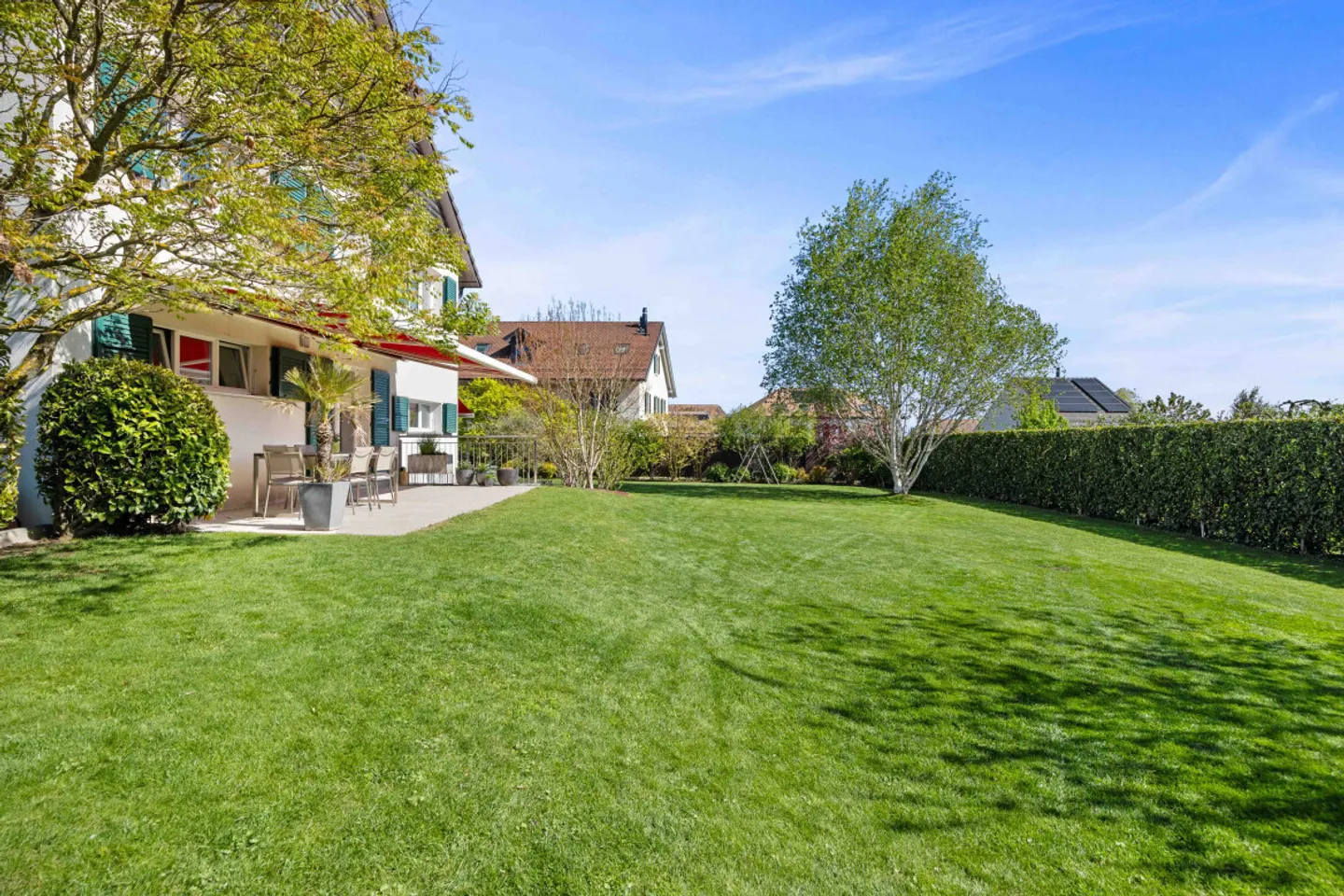 Coup de Coeur! Your Family Cocoon, Surrounded by Greenery! - Photo 3 of 6