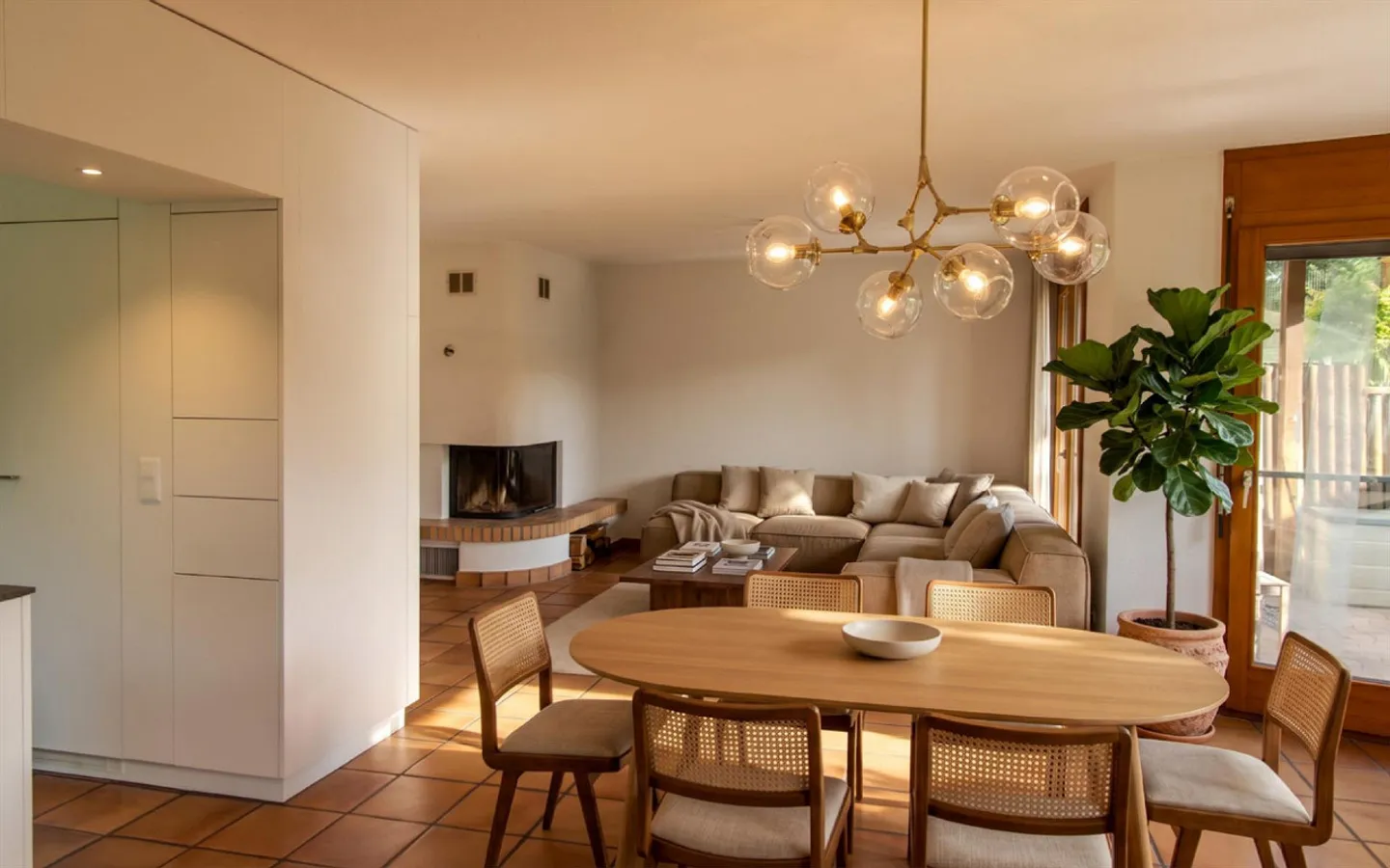 Semi-Detached Family House with Rigi View, Garden and Plenty of Privacy - Photo 6 of 12