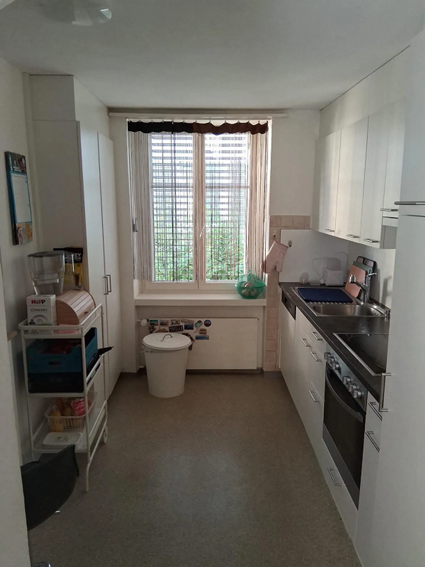 Appartamento di 4,5 stanze al piano rialzato con balcone e cantina - Foto 9 di 13