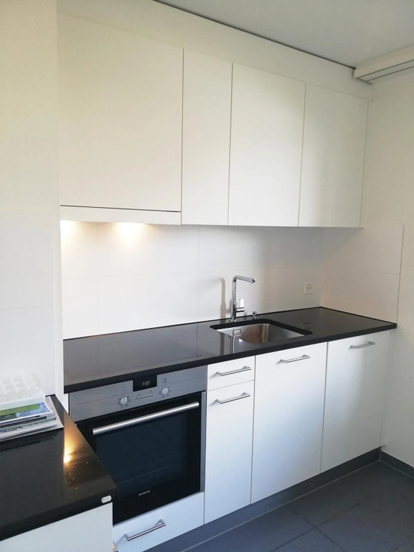Modern Apartment in Quiet Area - Photo 2 of 6