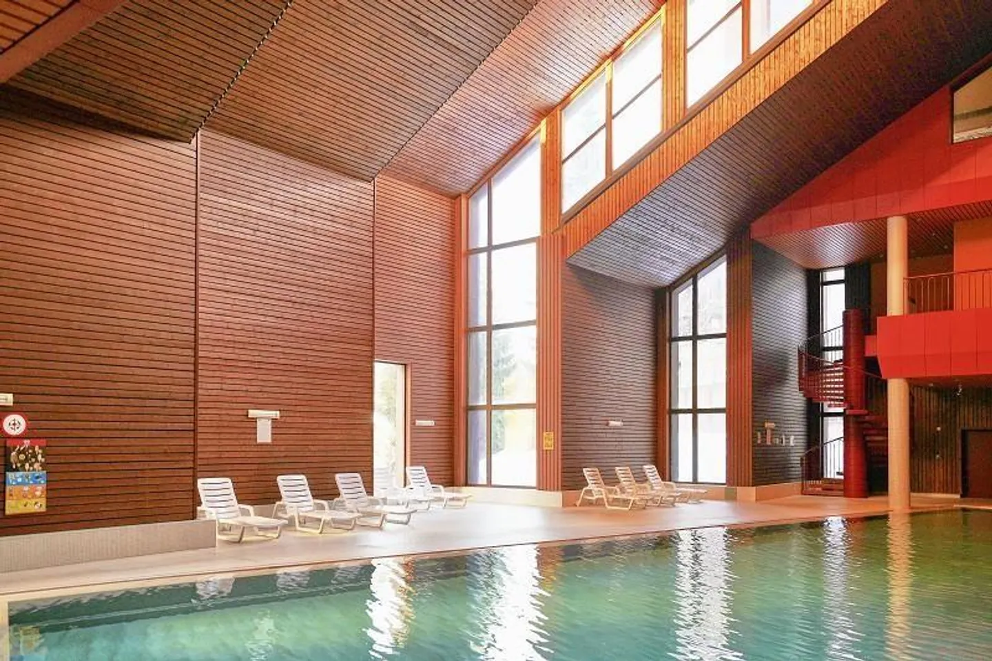 «2 1/2-Zimmer-Wohnung mit Hallenbad / appartamento di 2 1/2 locali con piscina» - Foto 14 von 26