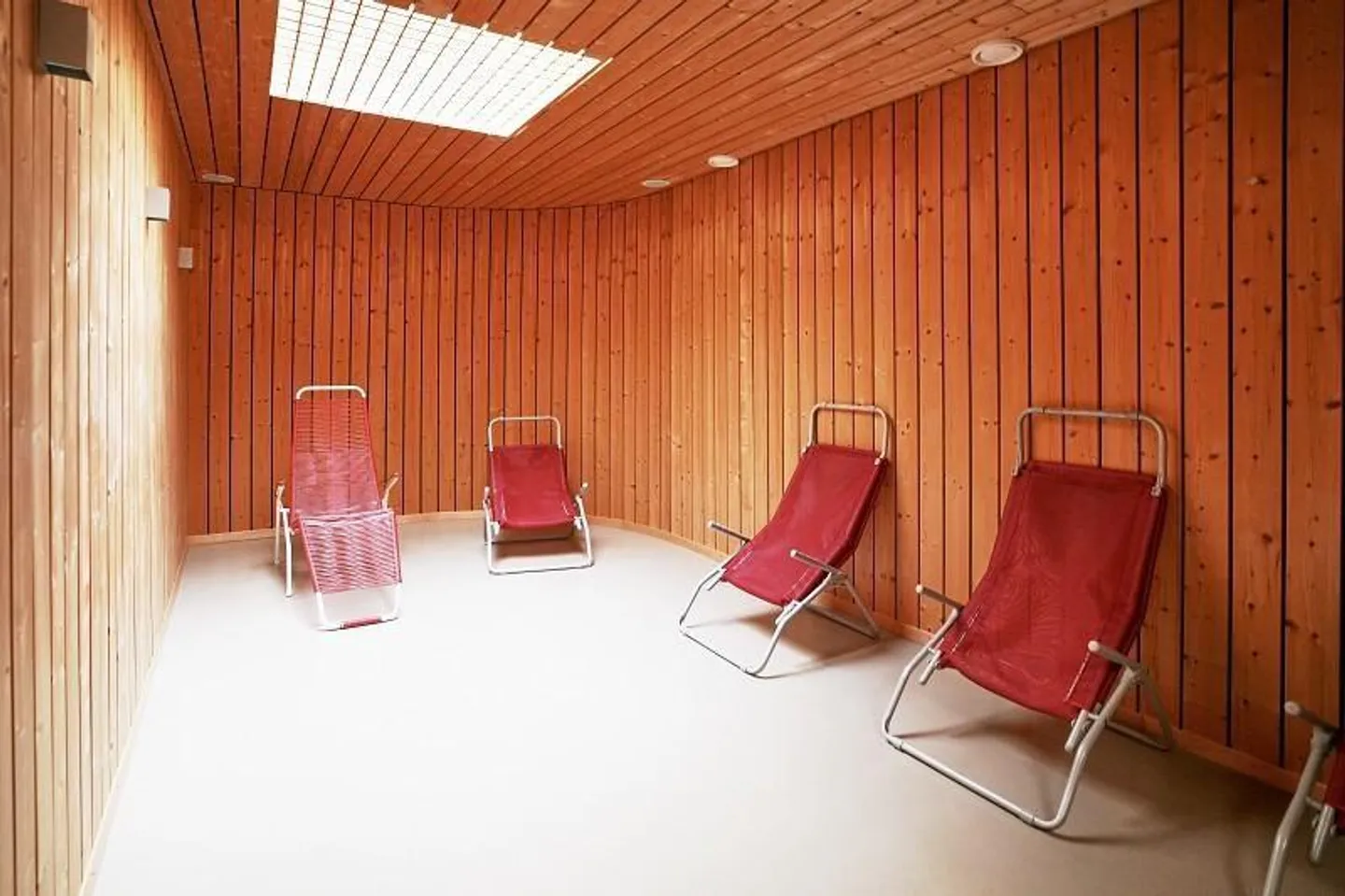 «2 1/2-Zimmer-Wohnung mit Hallenbad / appartamento di 2 1/2 locali con piscina» - Foto 22 von 26