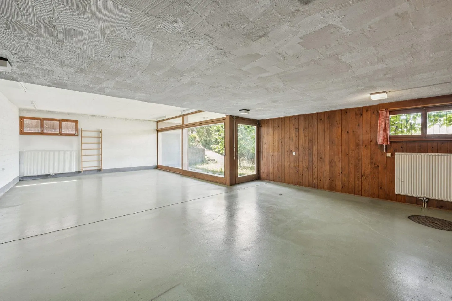 Maison résidentielle et terrain à bâtir - Investissement à double potentiel - Photo 12 sur 18