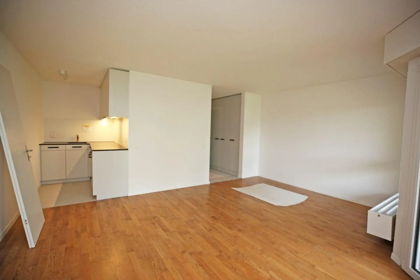 Appartement de 1,5 pièce au rez-de-chaussée fraîchement rénové à Münchenbuchsee - Photo 4 sur 8