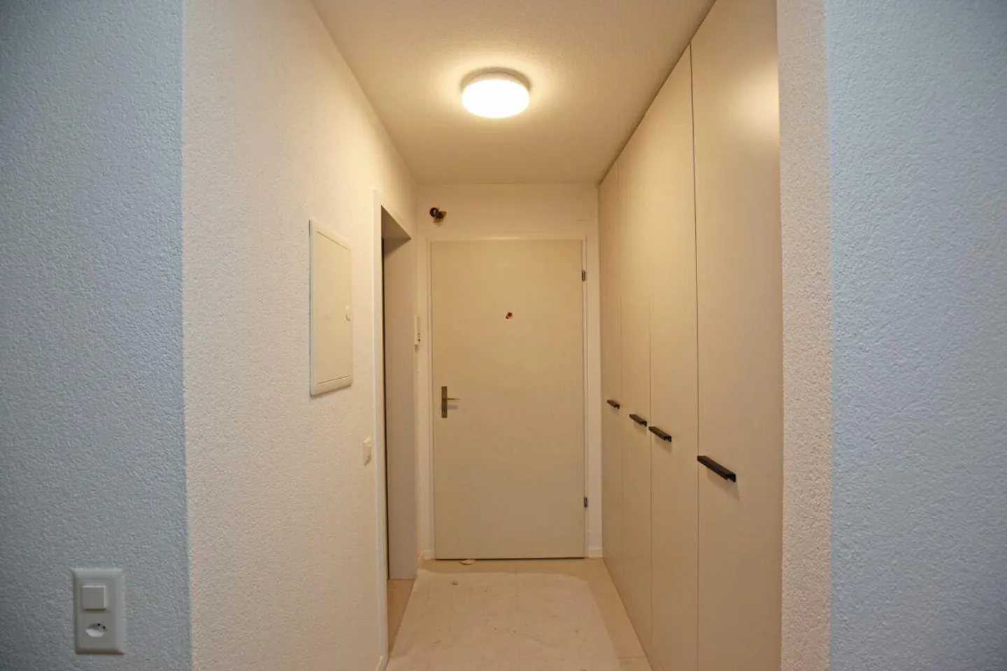 Appartement de 1,5 pièce au rez-de-chaussée fraîchement rénové à Münchenbuchsee - Photo 7 sur 8