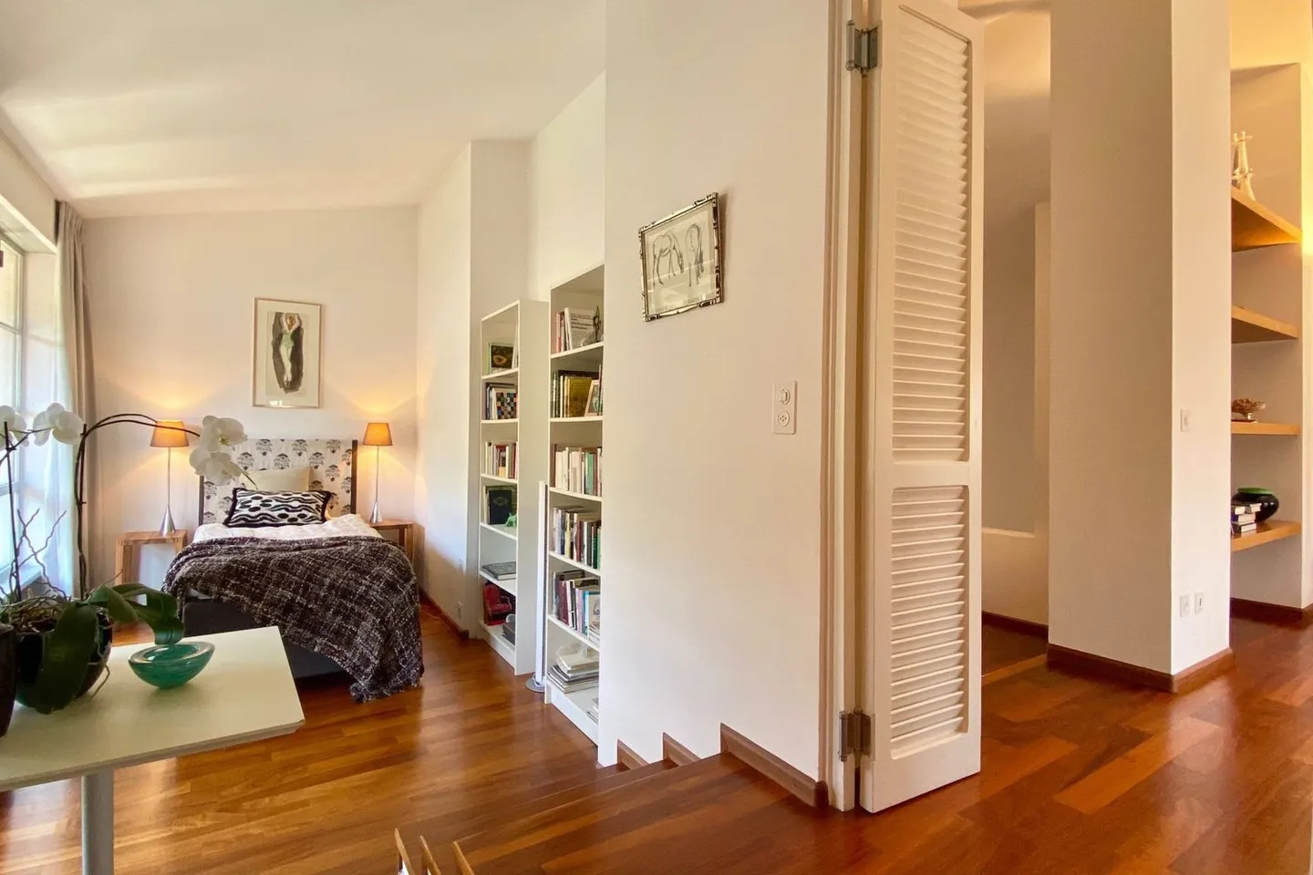 Pure tranquility !!! Restored village palazzo with Mediterranean courtyard & double garage - near Lugano - Photo 8 of 39