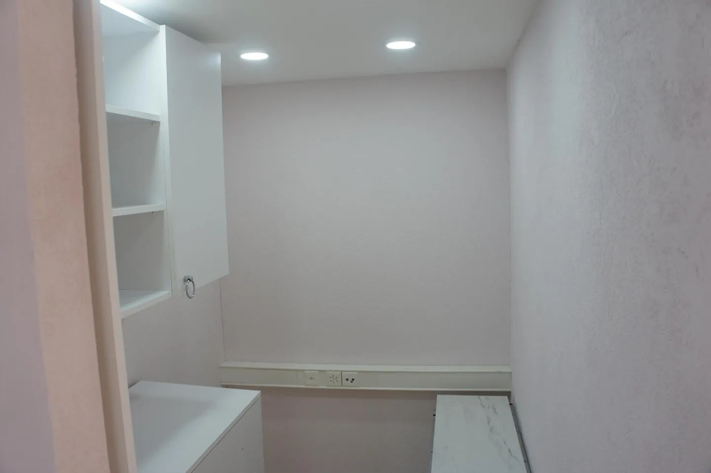 Büro, Atelie, Studio - Photo 8 of 10