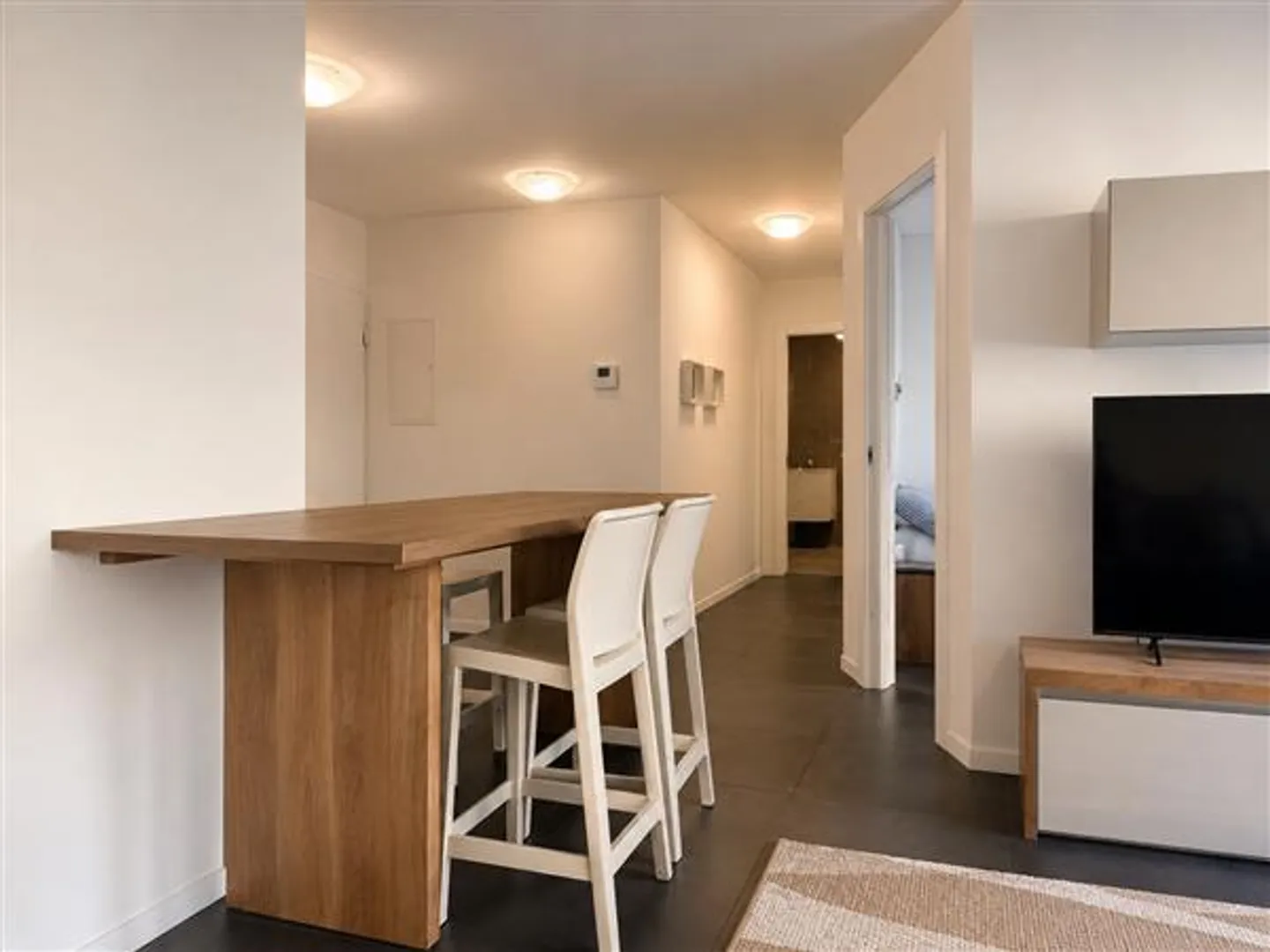 Paradise: Furnished 3.5-room apartment - Photo 3 of 13