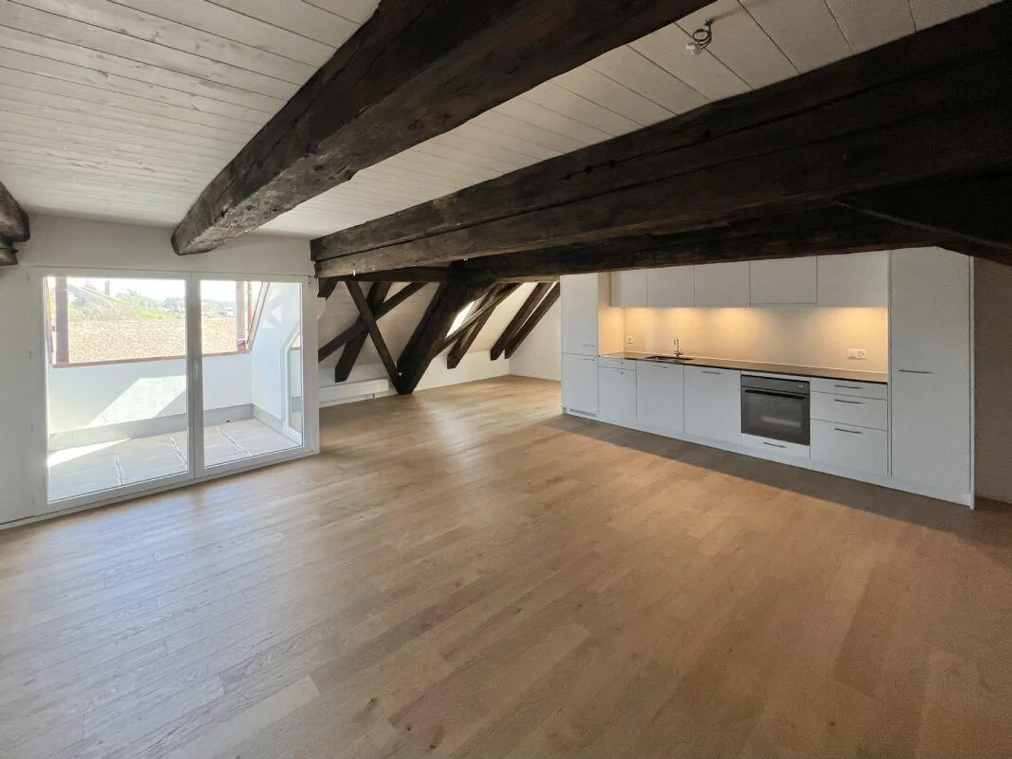 Erstvermietung Attikawohnung über den Dächern der Altstadt - Foto 2 von 9