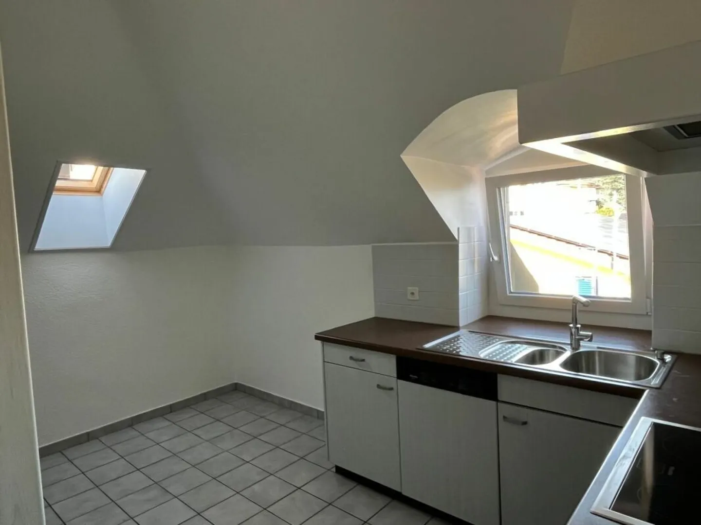 4.5 Rooms on the 3rd Floor - Photo 5 of 12