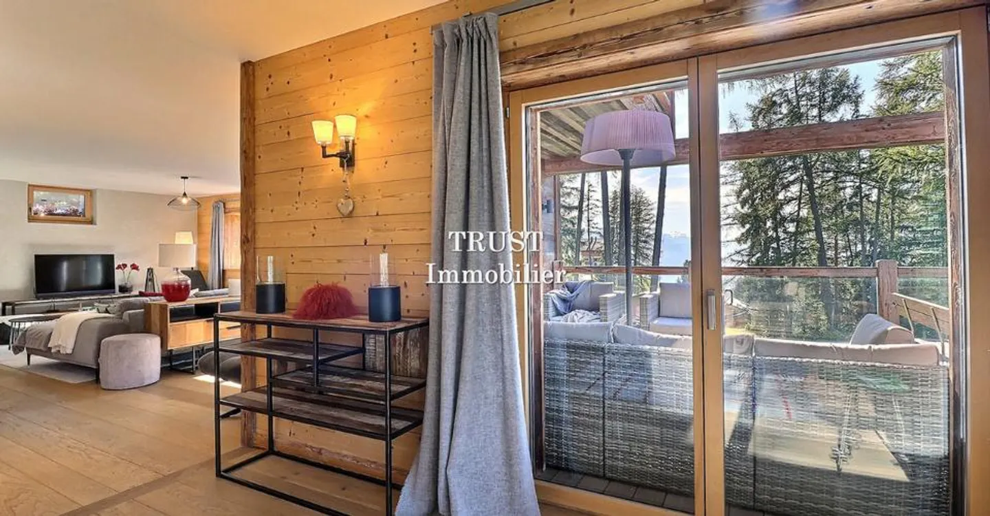 5010. Magnificent Triplex - Photo 6 of 12