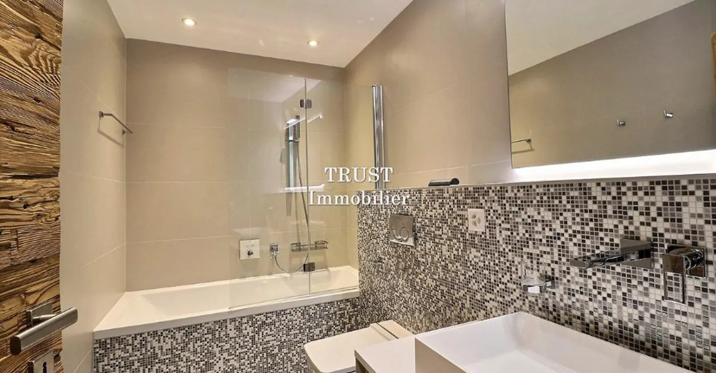 5010. Magnificent Triplex - Photo 12 of 12